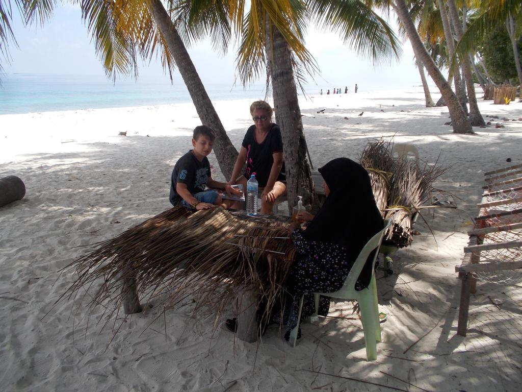 Dhonfulhafi Inn Maalhos  Exterior foto